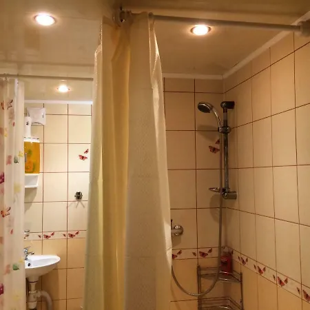 сімейна хатинка